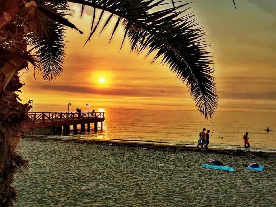 Villa Marili Paralía エクステリア 写真