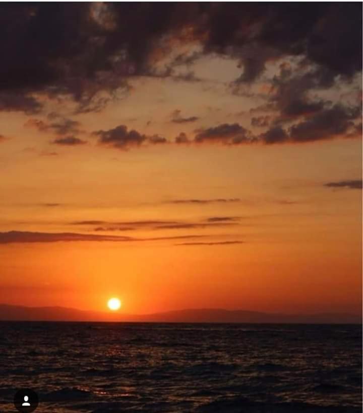 Villa Marili Paralía エクステリア 写真